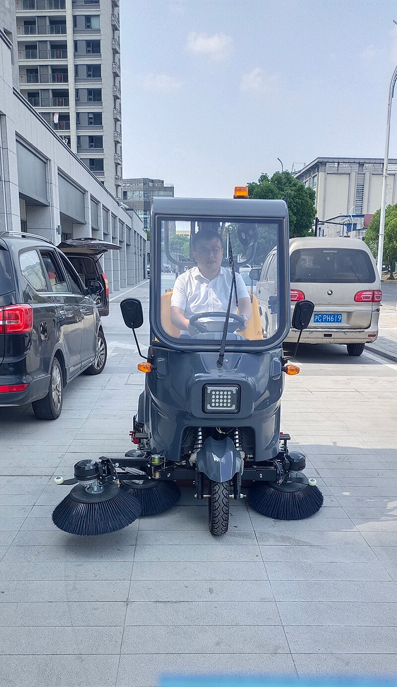 多功能清掃車,保潔清掃車,電動清掃車